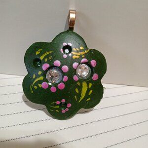 PEEK-A-BOO PENDANT""